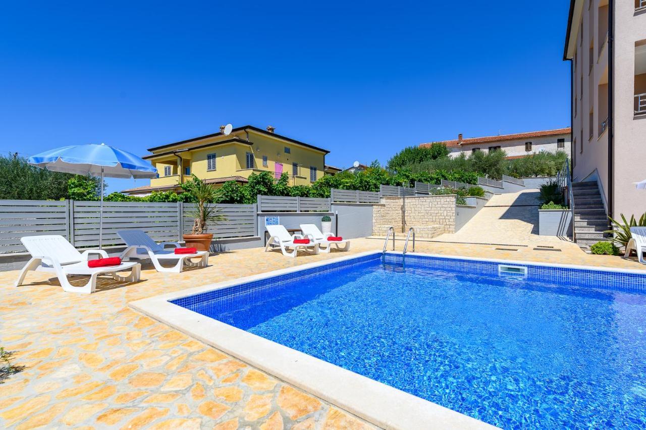 Stancija Amorozo 5 Poreč Dış mekan fotoğraf